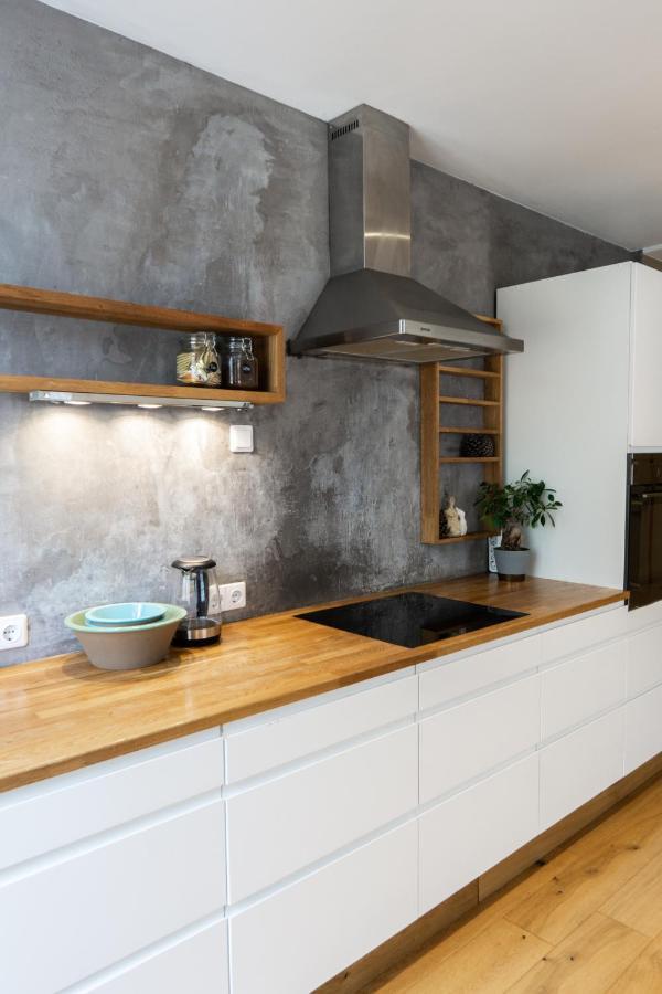 Cozy Apartment In Alesund City Kültér fotó